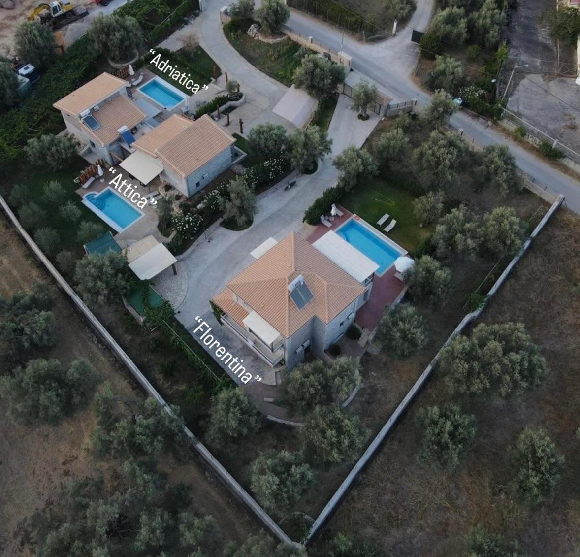 Iris Villas Complex Frinion Exterior photo
